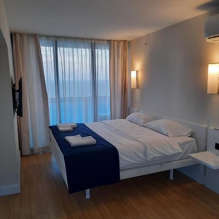 The Best Beach Aparthotel Orbi City Batumi Exterior photo