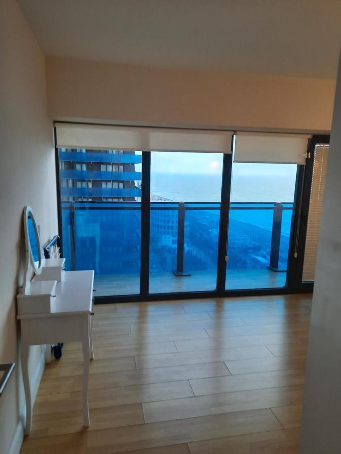 The Best Beach Aparthotel Orbi City Batumi Exterior photo