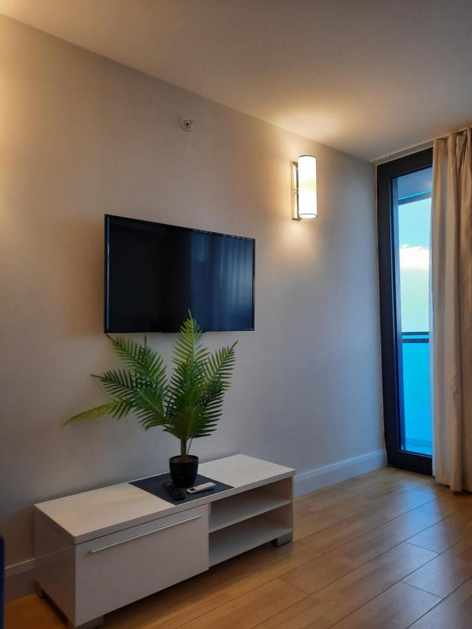 The Best Beach Aparthotel Orbi City Batumi Exterior photo